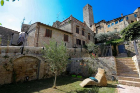 The Tower's Garden San Gimignano